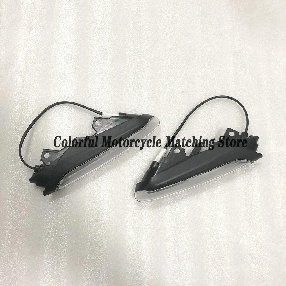 Luz LED intermitente indicador delantero DUCATI MONSTER 937 Monster 950 Foto 3 de 4