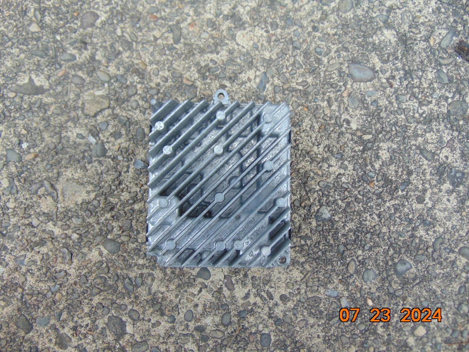 Picture 1 of 4
