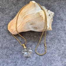 Swarovski Cut Crystal Snowflake/Flower Pendant Gild tone Necklace 34  L0024