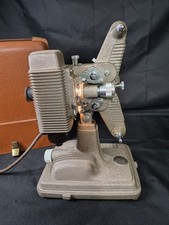 Vintage Revere 85 , 8 mm Film Projector with original Case Everything Works