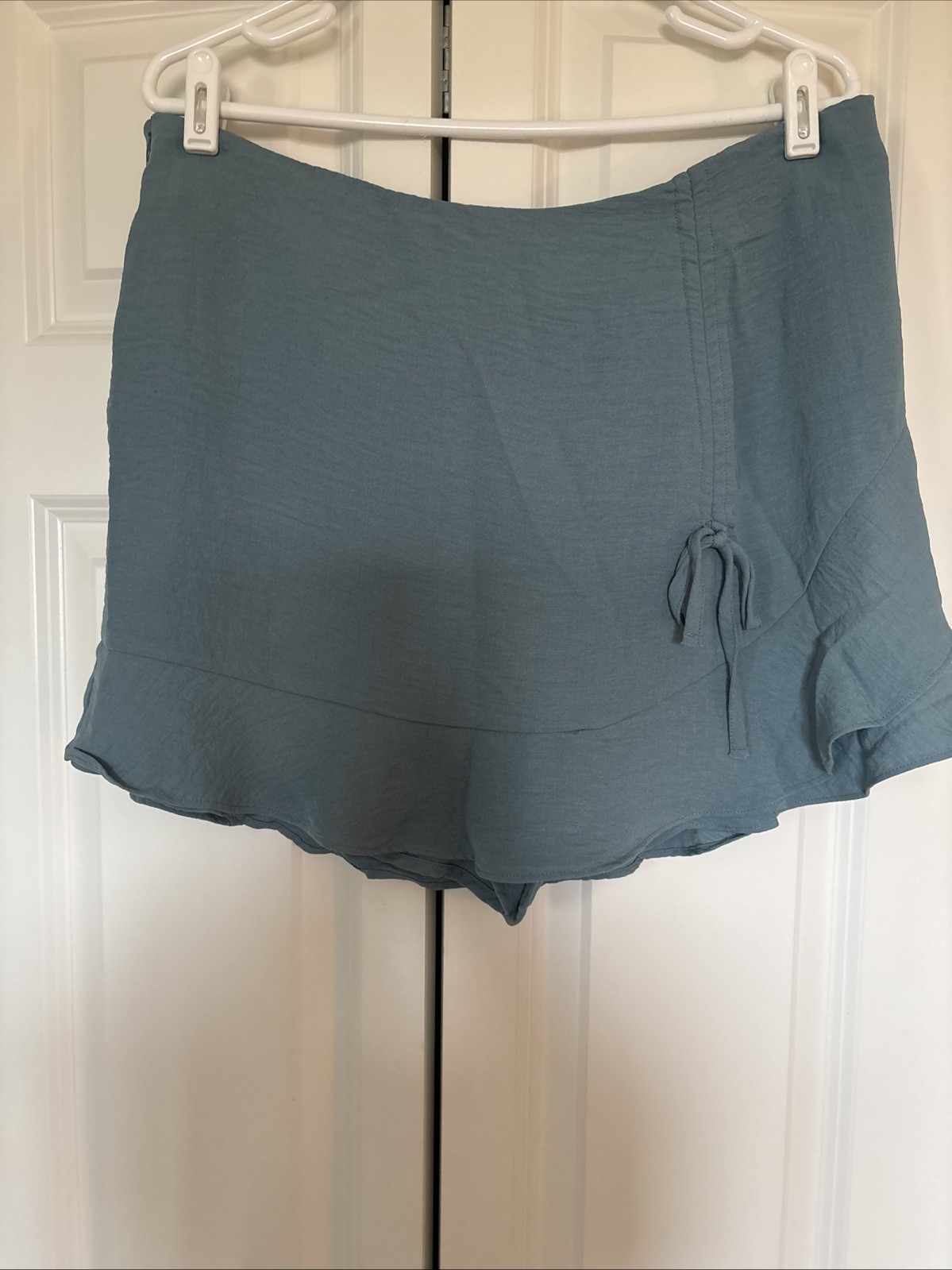 Halara Women's Mini Skirt Size XL Blue Zipper Side Stretch NWT