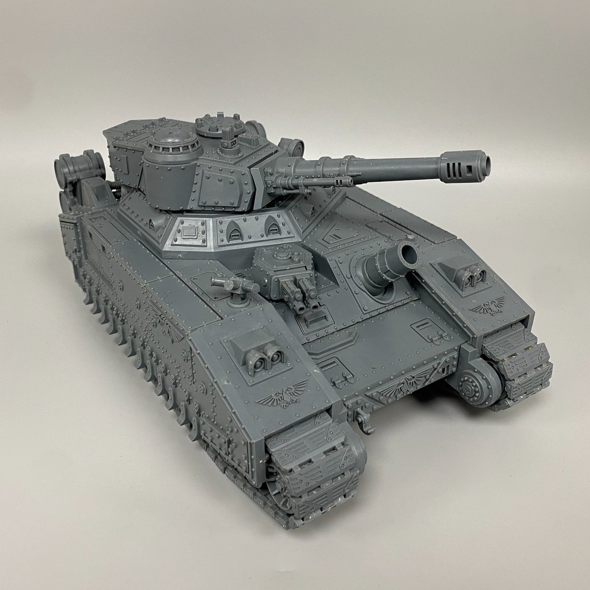 INCOMPLETE BANEBLADE SUPER HEAVY TANK ASTRA MILITARUM GUARD