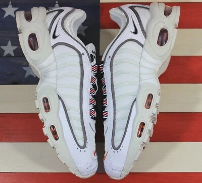 Nike Air Max Tailwind IV SE Women Running Shoe White Black Leather 95 CJ7979-100 - Photo 1/4