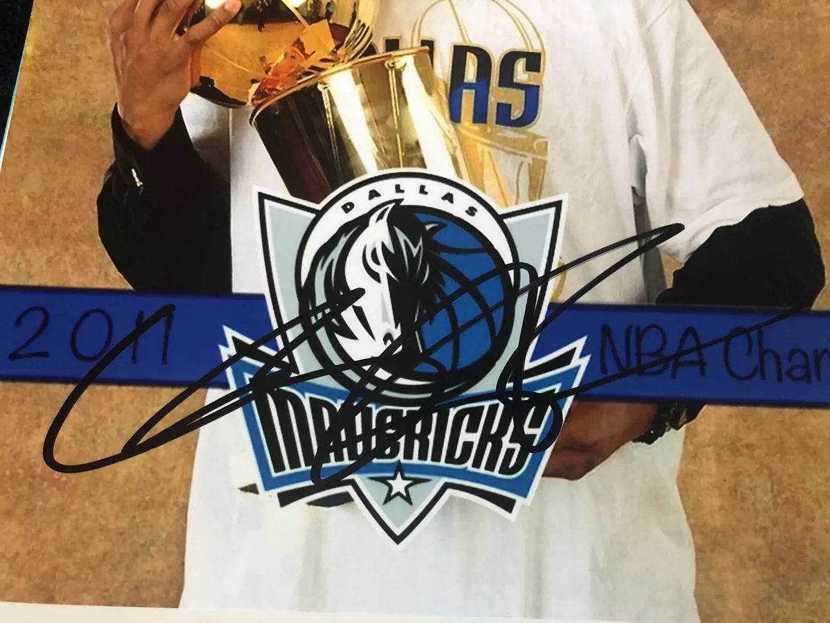 Dallas Mavericks 2011 NBA Champions, 8x10 Team Photo 