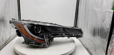 2019 TOYOTA COROLLA  Headlamp Sedan, bi-LED, PGR RT LH REPLACEMENT