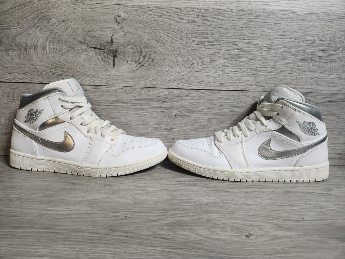 Nike Air Jordan 1 Retro Mid Pure Money Shoes Men's 10 White