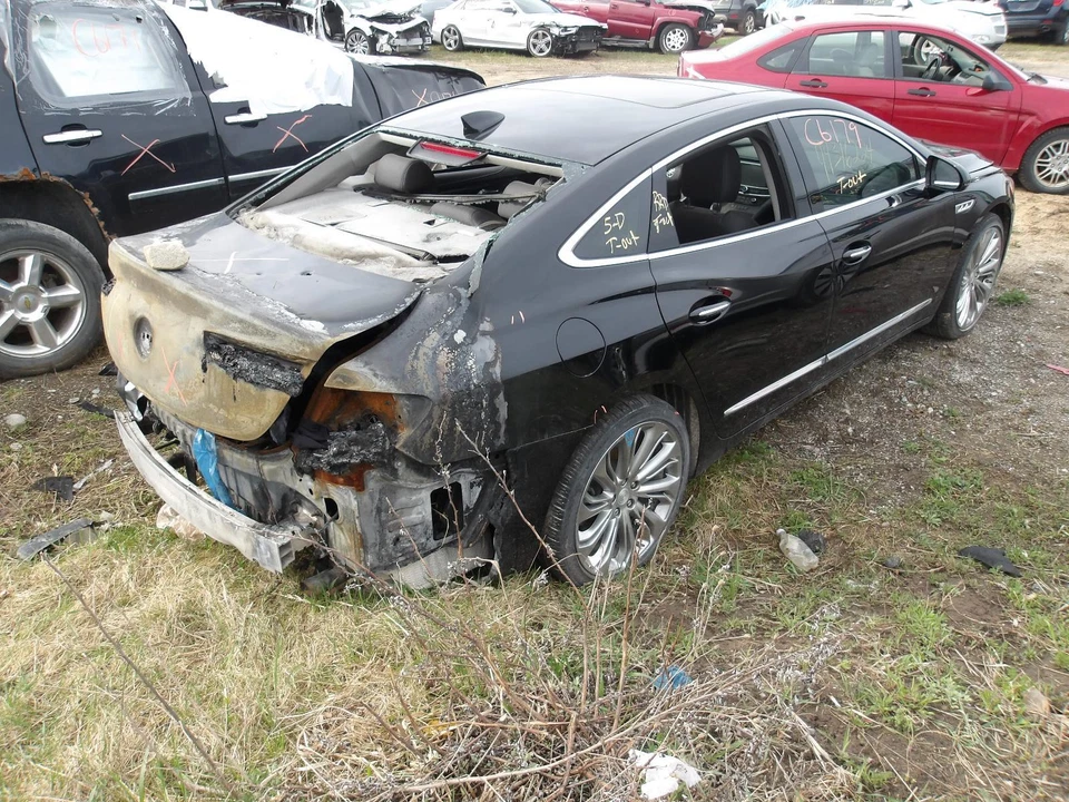 Used Front Right Lower Lower Control Arm Front fits: 2017 Buick Lacrosse chassis - Image 3 of 4