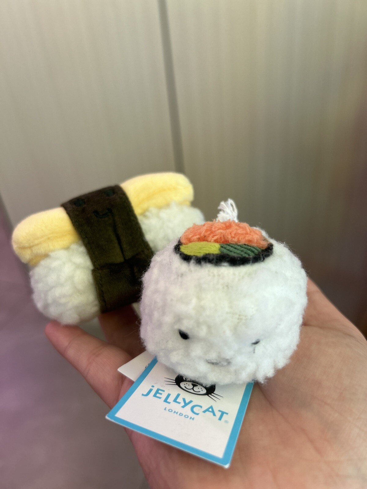 Brandneu mit Etikett Jellycat freche Sushi-Konvolut California Urakami dumme Eierrolle