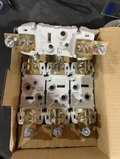 NEW 4 in box BUSSMANN Fuse Base NH1 SB1-D 250A 690V