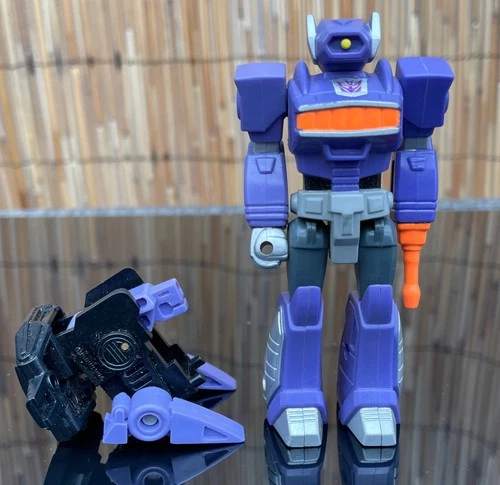 Vintage Hasbro Transformer Decepticon Shockwave and Firstsight 1990 Figure