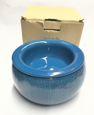 Tastefully Simple Blue Dip Chiller 2 Piece with Lid in Box