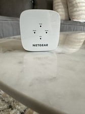 NETGEAR AC1200 WiFi Range Extender - White