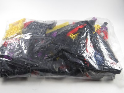 LEGO  großer Posten Knex K' NEX schwarz rot gelb Steine Verbinder Bögen Stangen