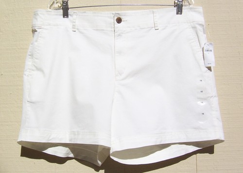 GAP SHORTS IVORY MID RISE 5" INSEAM SZ 18 ~NWT~