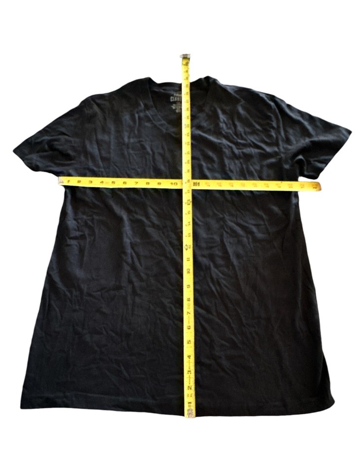 NEW True Classic Black Premium Fitted V Neck TShirt Men's L eBay