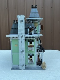 LEGO Monster Fighters: Haunted House (10228)