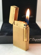 Opening closing sound Super pleasant S.T.Dupont gas Lighter Gold Hairline