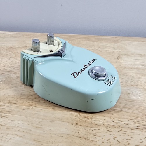 Danelectro Cool Cat Chorus Guitar Pedal *UNTESTED* - Picture 2 of 9