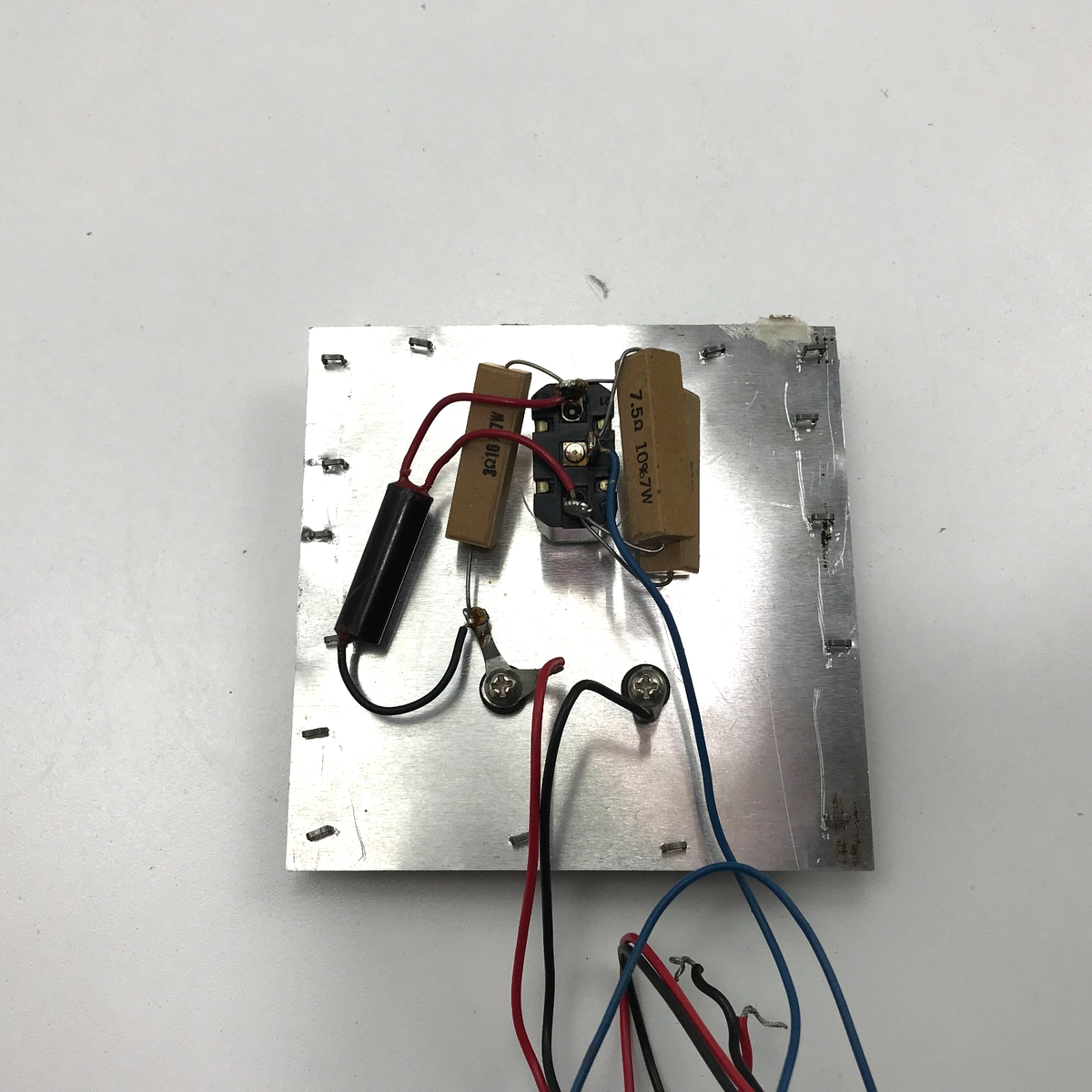 Pair of 2) Vintage KLH Model 17 Seventeen Speakers Crossovers