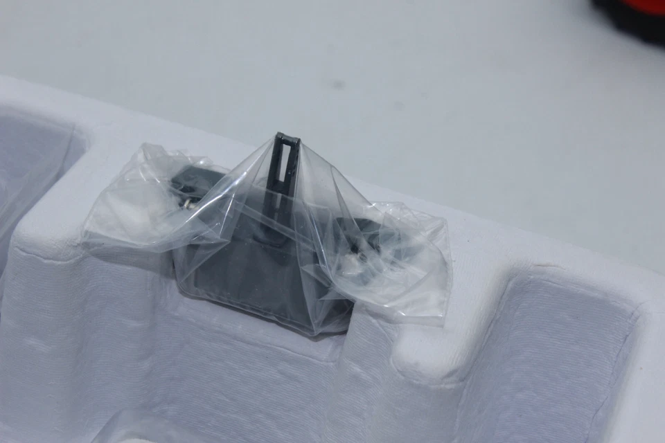 WIKING 077872 Fendt Vario 726 Twin Wheels Row Crop Tires 1:3 2 New Boxed - Image 4 of 4