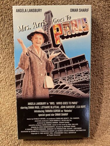 Mme Arris va à Paris VHS Angela Lansbury Omar Sharif - Photo 1/8