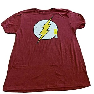 the flash graphic tee