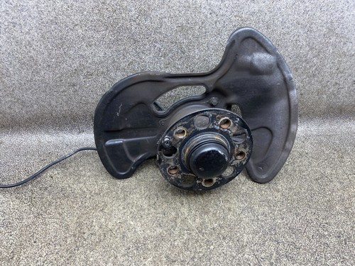 Achsschenkel vorne rechts A2044202644 Radlager 251Tkm Mercedes W204 11.1885.072