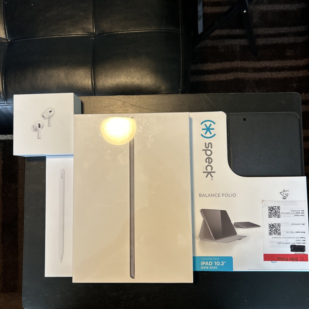 Apple iPad Bundle 9Th Generation Comes With 2nd Gen Pros Apple