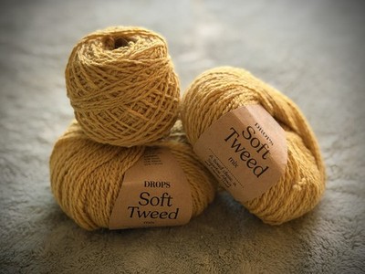 DROPS Soft Tweed Yarn 2 Skeins And Leftovers Color 13 Lemon Pie, Wool Alpaca DK