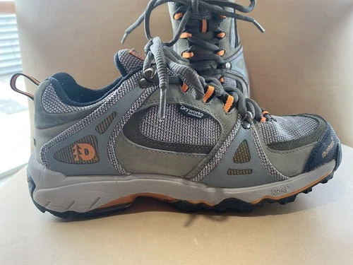 Dunham Waffle Stompers Hiking Boots Mens Size 7 Water Proof Outdoor Rugged Shoes