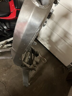 1999 KAWASAKI NINJA ZX9R ZX900C FRAMECHASSIS RACE/￼WITH SWINGARM