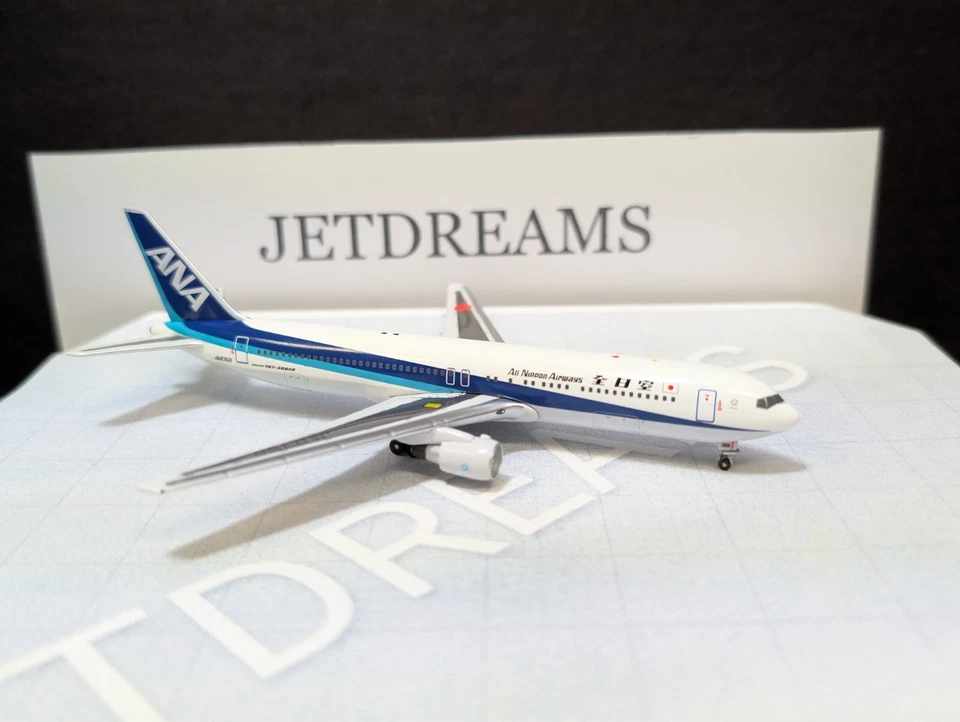 1/400 ANA / ALL NIPPON AIRWAYS BOEING 767-300 TRITON COLORS JA8358 AEROCLASSICS - Image 4 of 4