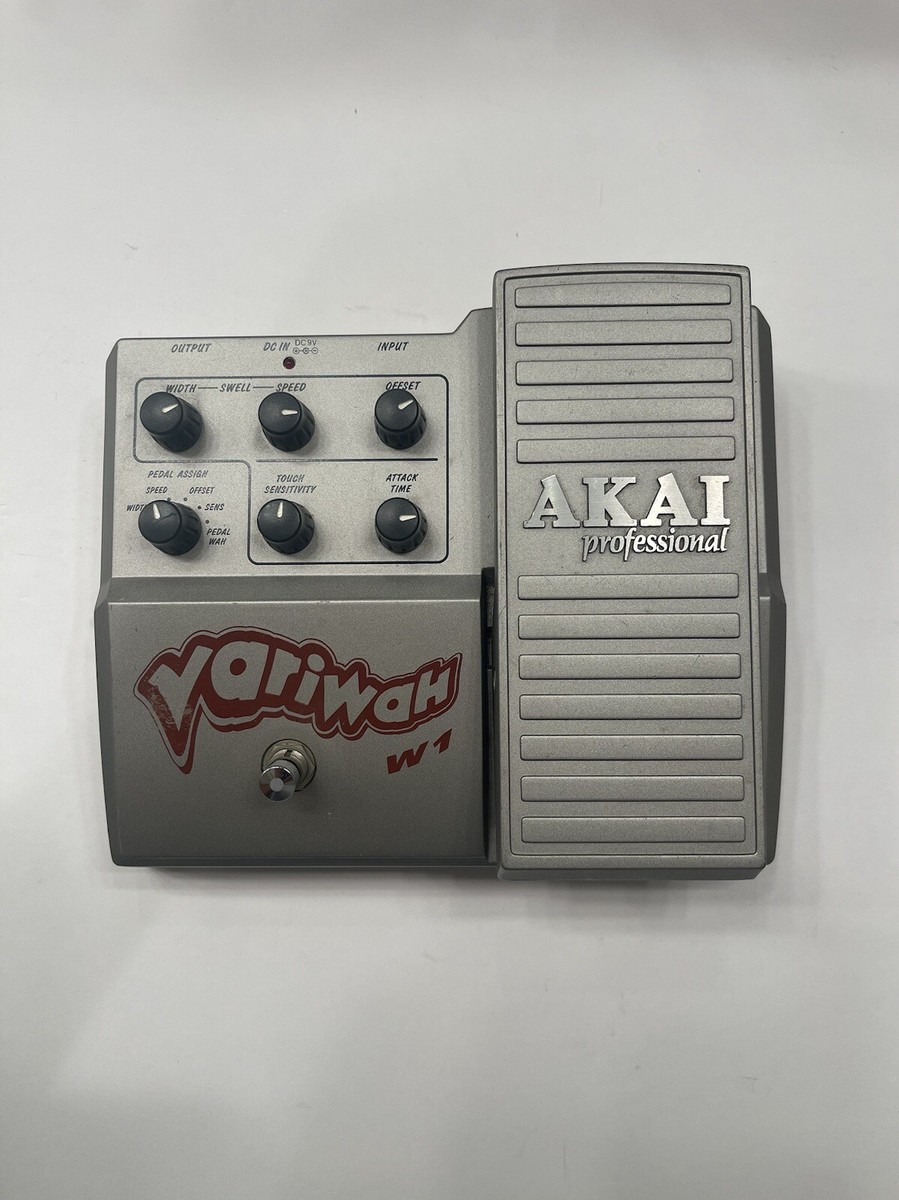 Akai Professional VariWah W1 Auto Touch Vari Wah Guitar Effect