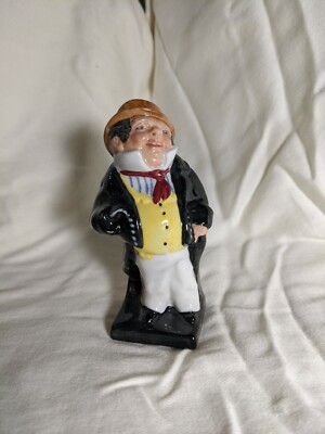 4'' Royal Doulton Dickens Figurine ''Captain Cuttle''