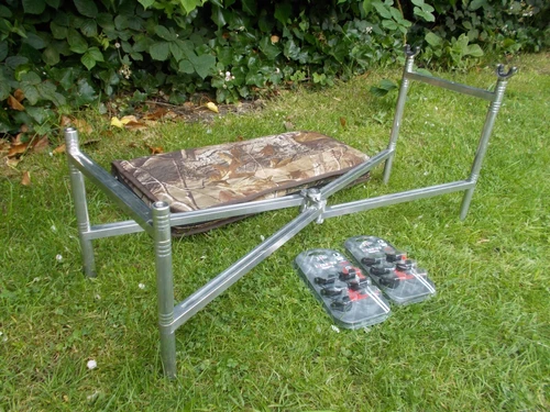 Kudos Tackle custom fishing rod pod + JAG butt rests CARP FISHING SET UP