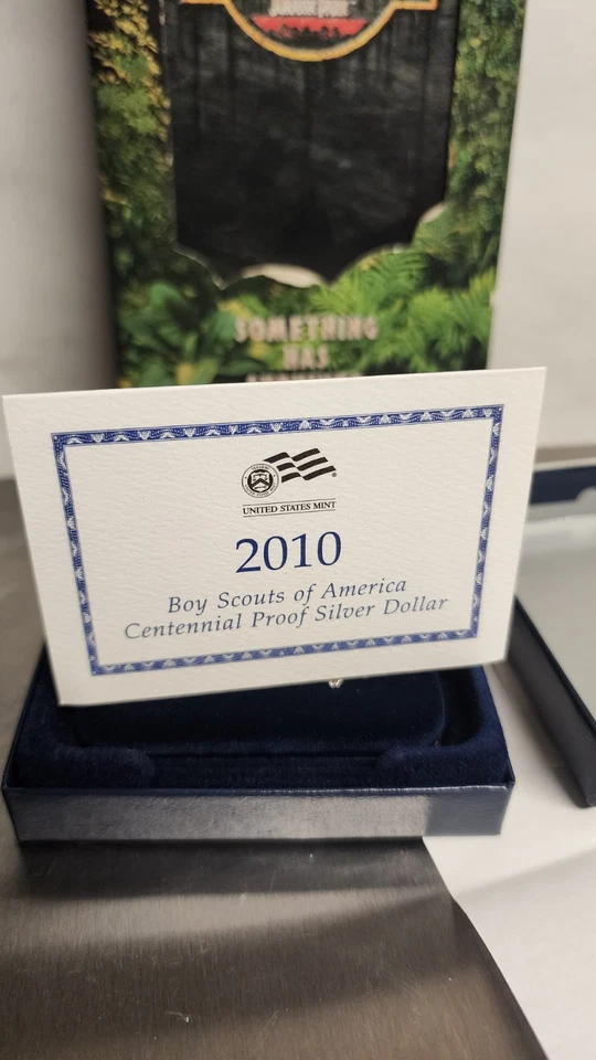 2010 US Boy Scouts Uncirculated Silver Dollar All Original Cert,case, - Image 4 of 4