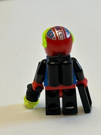 Retired LEGO Space 6889: Recon Robot, 100% Complete with manual!