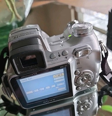SONY CYBERSHOT DSC-H1 12X 5.1MP DIGITAL CAMERA TESTED WORKING With
