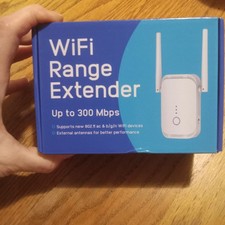 Loom Wifi Range Extender Up To 300 Mbps NIB