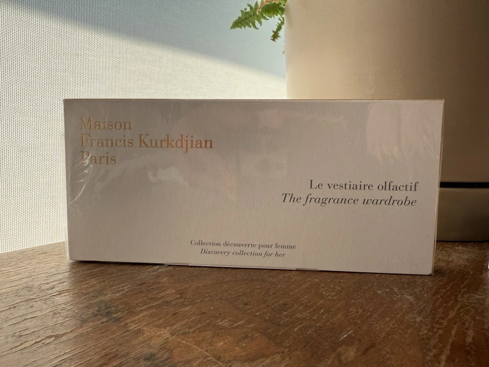 Armario/Descubrimiento para ella Maison Francis Kurkdjian 8 x 0,06 ml NUEVO sellado  Foto 3 de 4