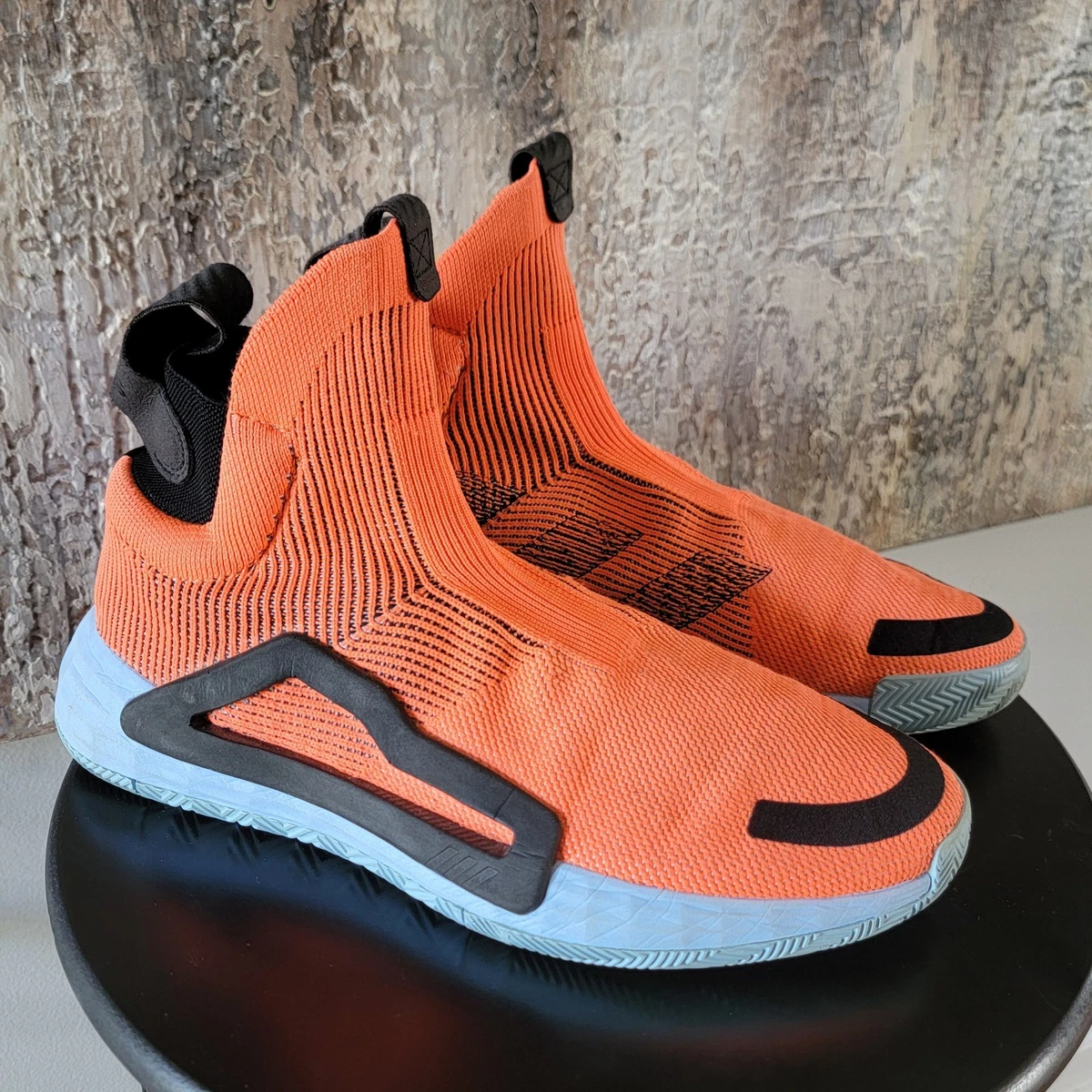 Preços baixos em adidas N3XT L3V3L Hi-Res Coral | eBay
