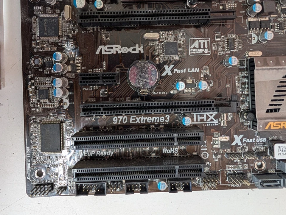 ASRock 970 Extreme3 R2.0 Motherboard + AMD FX-8120 8-Core CPU - Image 3 of 4