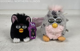Vtg Tiger Elec Furby Toys 1999 Buddies Black Beanbag 1998 Pink/Gray Works AS IS