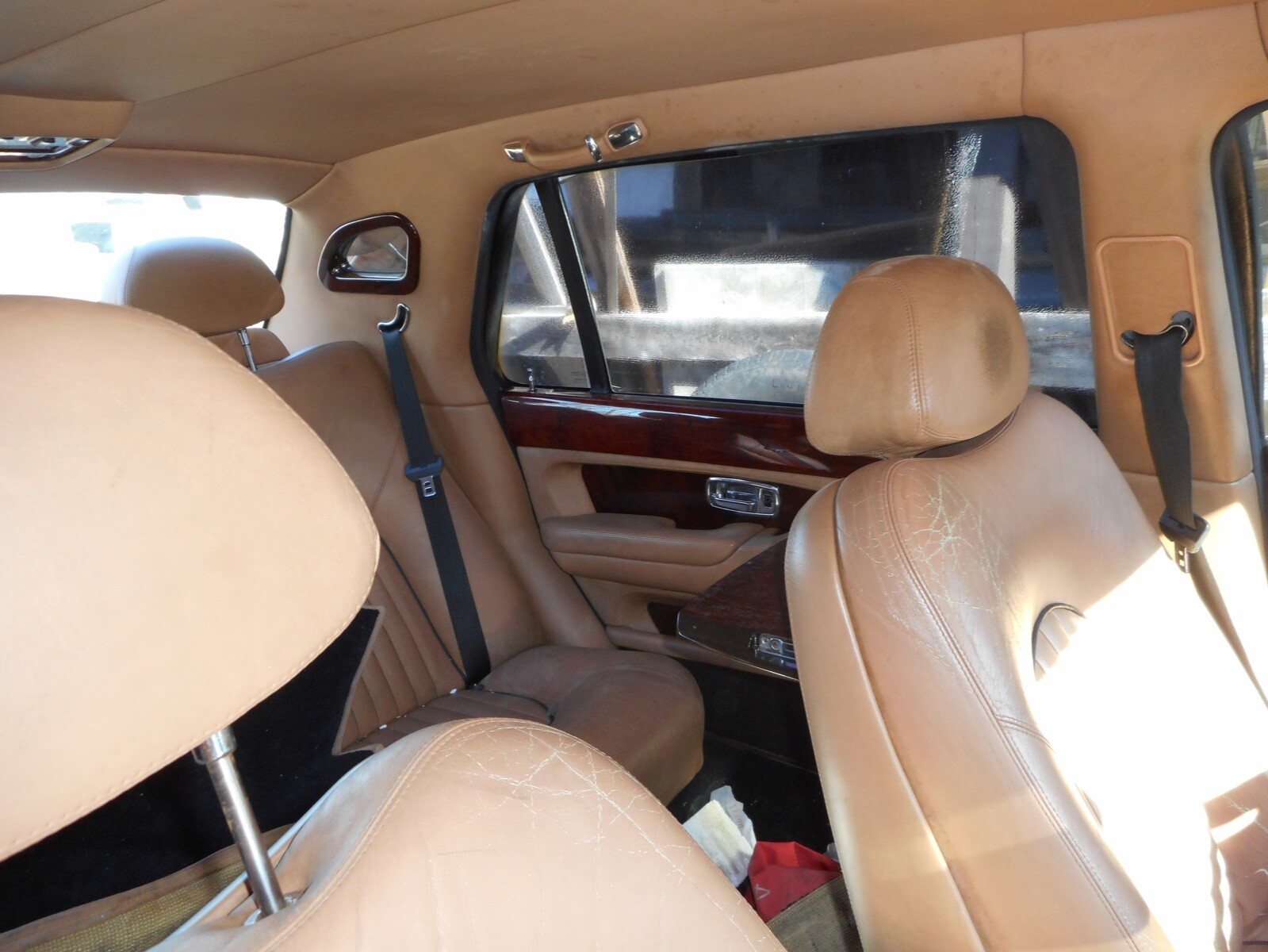 BENTLEY ARNAGE RL LWB, TURBO. A HUGE ARNAGE & ROLLS ROYCE USED PARTS INVENTORY