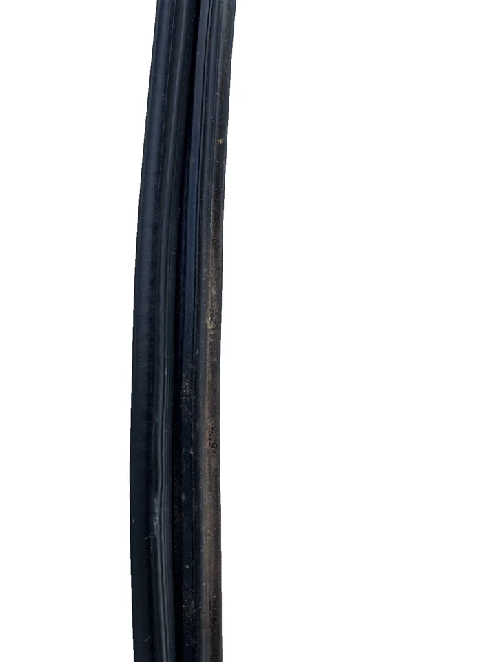 02-06 Toyota Camry Rear Trunk Rubber Seal Gasket Weather Stripping OEM - Image 3 of 4