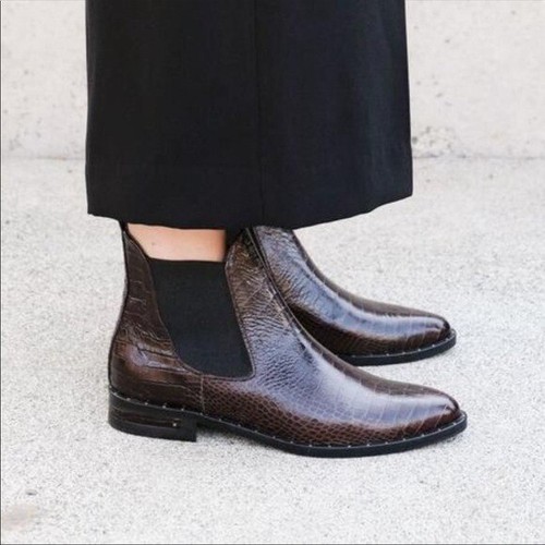 Sleek Chelsea Ankle Boot iWine Croc 