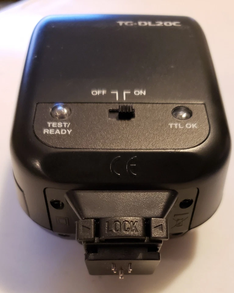 Flash electrónico Targus TG-DL20C para cámaras réflex digitales Canon - PROBADO Foto 4 de 4