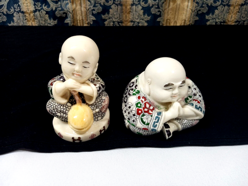 Oriental Buddha Pair One Meditating & Boy Figurine - Picture 5 of 7