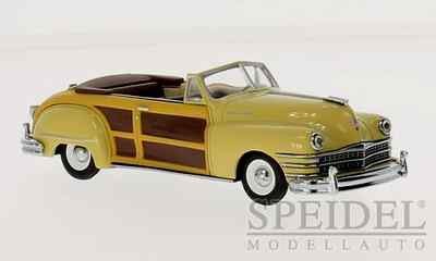 wonderful diecast-modelcar 1/43 CHRYSLER TOWN + COUNTRY 1947 - yellow lustre