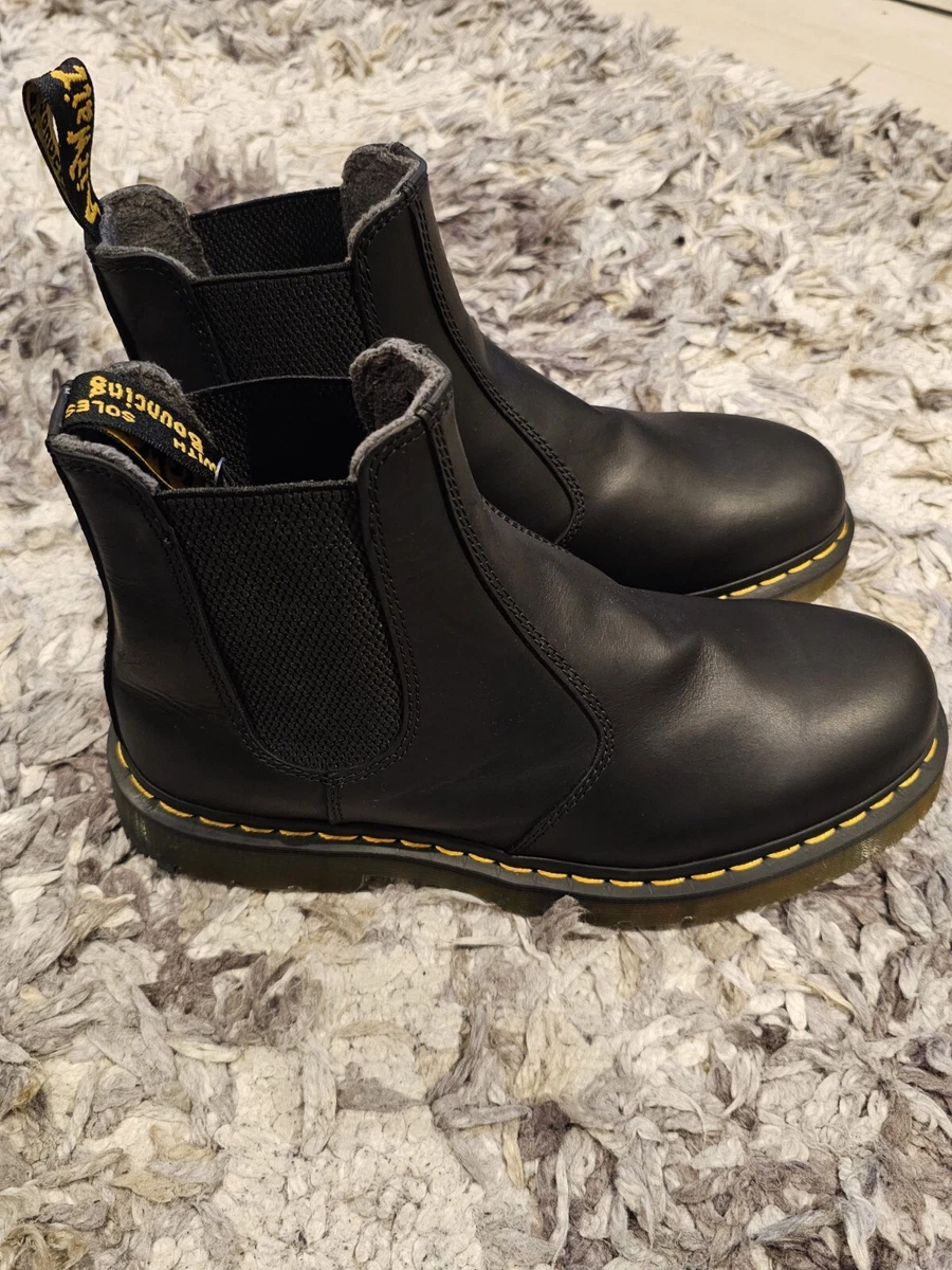 Dr. Martens 2976 Chelsea Boots Black Leather Fur Inner line eBay